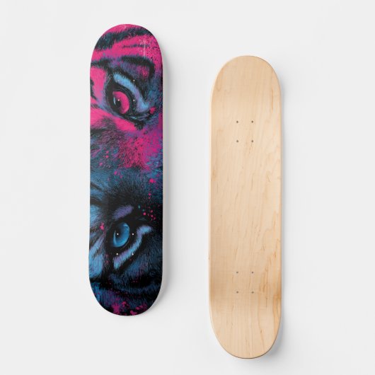 Neon Blauw en Roze Close-up van Tijgerogen Persoonlijk Skateboard (Voorkant)