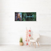 Neon Blue Afstuderen Tropische bladeren Foto Spandoek (Insitu)