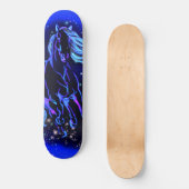 Neon Blue Horse die in de Sterrennacht Moonlight r Persoonlijk Skateboard (Voorkant)