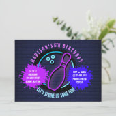 NEON BOWLING BALL ROUND Birthday Party Invitation (Staand voorkant)