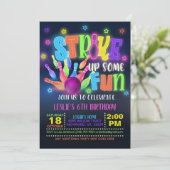Neon Bowling Birthday Party Invitation - Strike Up Kaart (Staand voorkant)