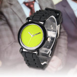 Neon Chartreuse Solid Color | Klassiek Horloge<br><div class="desc">Neon Chartreuse - Introductie van de tijdloze allure van het Solid Color Design: een boeiende mix van klassieke vorm en elegante eenvoud. Dit ontwerp is een viering van de kracht en schoonheid gevonden in een enkele, opvallende tint. Het solide kleurontwerp straalt verfijning uit en omarmt de essentie van minimalisme, waardoor...</div>
