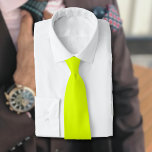 Neon Chartreuse Solid Color | Klassiek Stropdas<br><div class="desc">Neon Chartreuse - Introductie van de tijdloze allure van het Solid Color Design: een boeiende mix van klassieke vorm en elegante eenvoud. Dit ontwerp is een viering van de kracht en schoonheid gevonden in een enkele, opvallende tint. Het solide kleurontwerp straalt verfijning uit en omarmt de essentie van minimalisme, waardoor...</div>