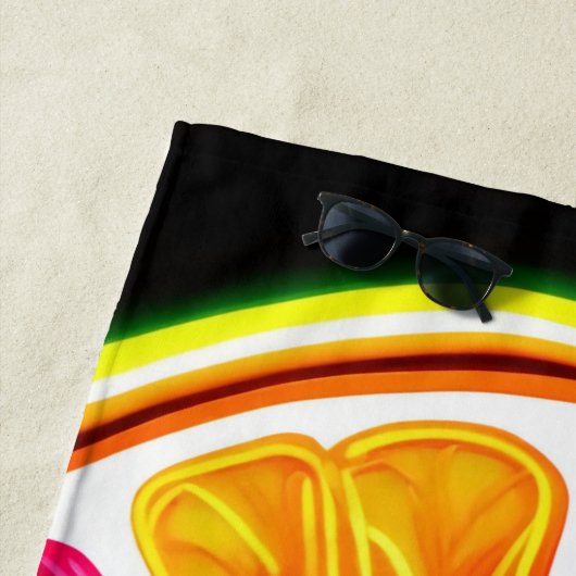 Neon Citrus Fruit Fiesta Strandlaken (In situ)