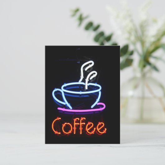 Neon Coffee Sign on Black Briefkaart (Staand voorkant)