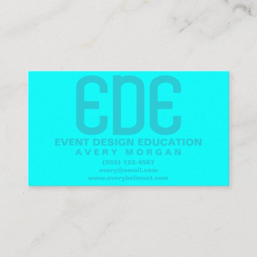 Neon Cyan Minimal Visitekaartje (Voorkant)