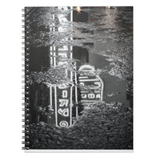 Neon Diner Reflectie Regen Notitieboek