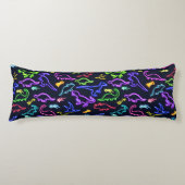 Neon Dinosaurs Lichaamskussen (Voorkant)