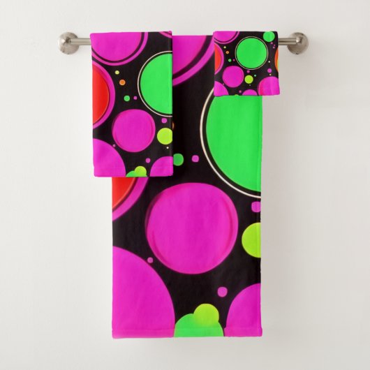 Neon Dot Party Bad Handdoek (Insitu)