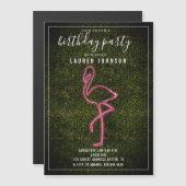 Neon Flamingo Boxwood Birthday Party Magnetische Uitnodiging (Voorkant / Achterkant)
