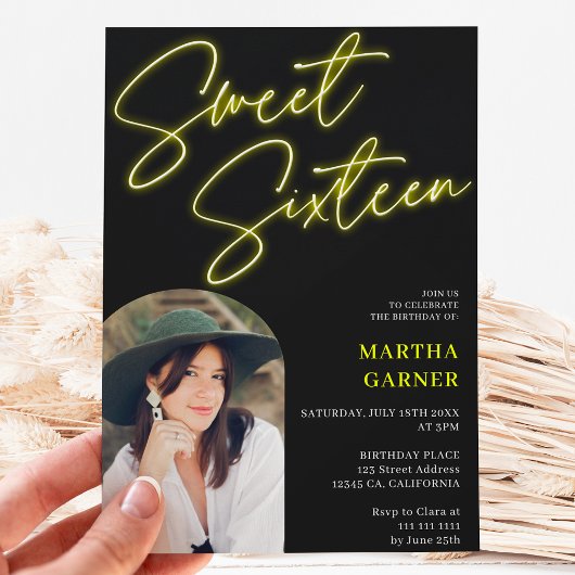 Neon geel teken script leuke foto boog Sweet 16 Kaart