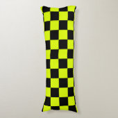 Neon Geel Zwart Geruit Schaakbord  Lichaamskussen (Voorkant Verticaal)
