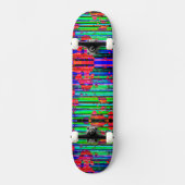 Neon Glitch Stripe Skateboard (Voorkant)