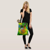 Neon gloed paardenbloemen in Dream Garden Tote Bag (Op model)