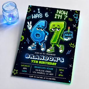 Neon Glow 7e verjaardagsuitnodiging jongen Kaart