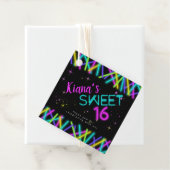 Neon Glow Stick Sweet 16 Name ID760 Bedankjes Labels (In situ)
