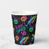 Neon Glow Stick Sweet 16 Name ID760 Papieren Bekers (Voorkant)