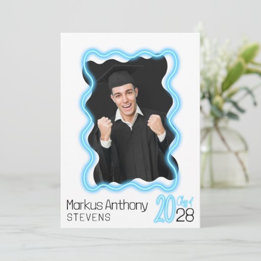 Neon Glow Wavy Border Foto Afstudeerfeest Kaart (Staand voorkant)
