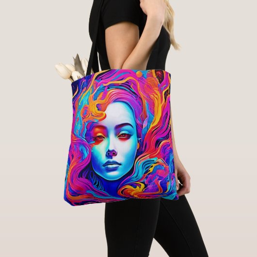 Neon Godin met Stromend Kosmisch Haar Tote Bag (Dichtbij)