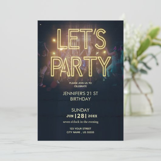 Neon Gold Light Digitale Partij e-uitnodigen Sjabl Kaart (Staand voorkant)