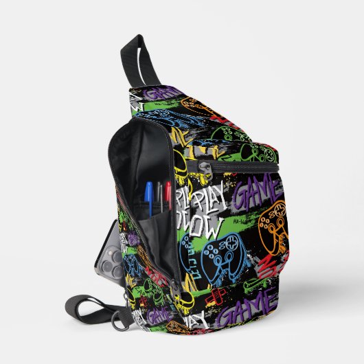 Neon Graffiti Gaming Patroon Sling Bag (Open)