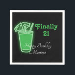 Neon Green 21st Birthday Servet<br><div class="desc">Een drink op je 21ste verjaardagsfeestje; Neon groene paraplu drink met groene tekst die zegt Eindelijk 21 en verjaardagstekst met jouw naam.</div>