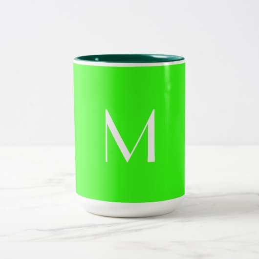 neon green - add monogram tweekleurige koffiemok (Center)