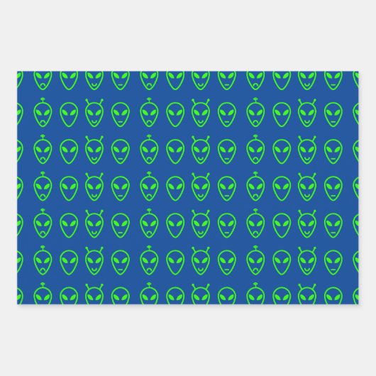 Neon Green Aliens die papierbladen overvullen Inpakpapier Vel (Voorkant)