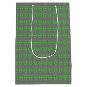 Neon Green Aliens Medium Gift Bag Cadeauzakje (Achterkant)