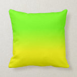 Neon Green en Neon Yellow Ombré Shade Color Fade Kussen<br><div class="desc">Heldere zonnige neongeel vervaagt in een ondoorzichtig blauw met neongroen voor een flits van helderheid en licht</div>