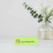 Neon Green Social Media Influencer Instagram Mini Visitekaartje (Staand voorkant)