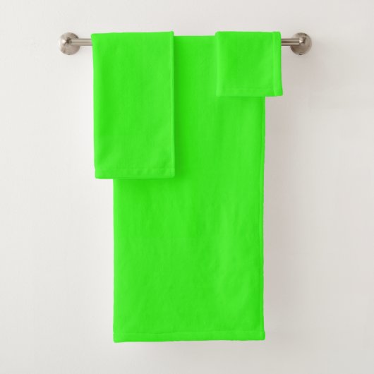 Neon Green Solid Color Bad Handdoek (Insitu)