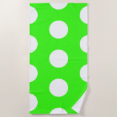 Neon groen wit grote polka stippen strandlaken (Voorkant)