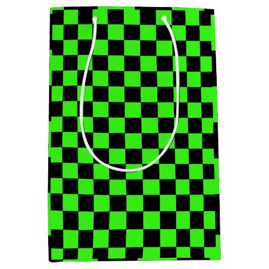 Neon Groen Zwart Geruite Checkerboard Medium Cadeauzakje (Voorkant)