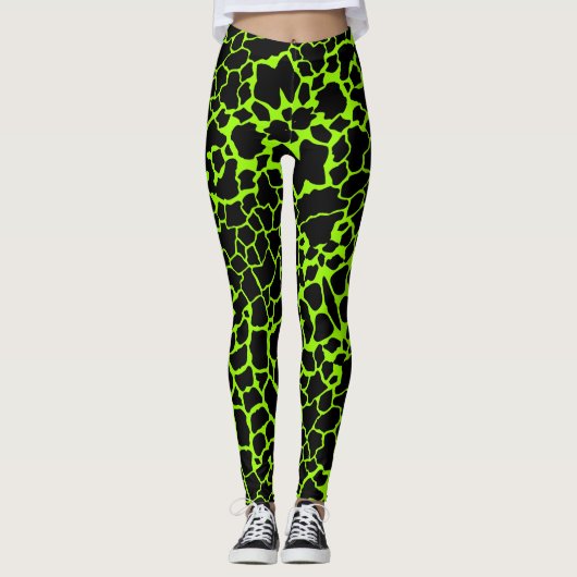 Neon Groene Giraffe vlekken Patroon Leggings (Voorkant)