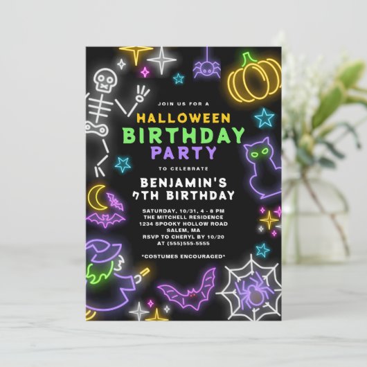 Neon Halloween Jongens 7e Verjaardag Kostuum Feest Kaart (Staand voorkant)