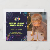 Neon kinder trampolinepark foto Verjaardag Kaart (Voorkant)