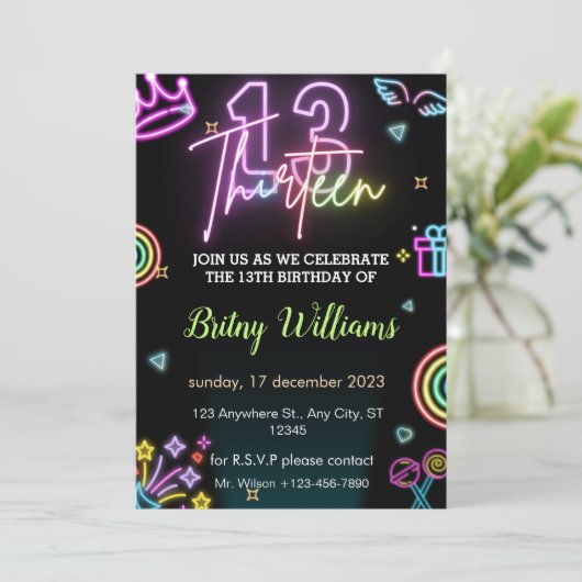 Neon Light 13e verjaardag uitnodiging (Staand voorkant)