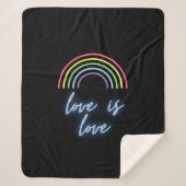 Neon Love is Love Rainbow Sherpa Deken (Voorkant)