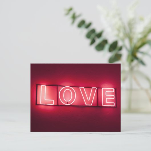 Neon 'LOVE'-teken Briefkaart (Staand voorkant)