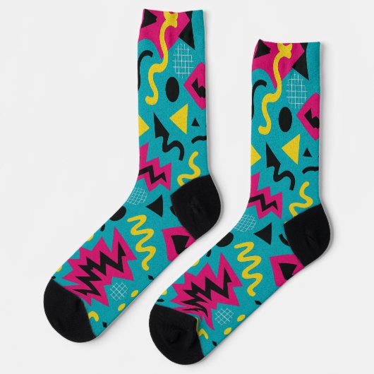 Neon Nostalgia: een gedurfde 90s-remix Sokken (Links)