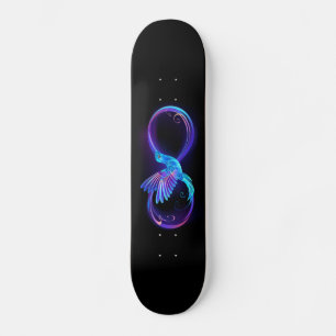 Neon oneindigheidssymbool met gloeiende kolibrie persoonlijk skateboard