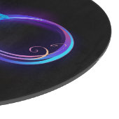 Neon oneindigheidssymbool met gloeiende kolibrie snijplank (Hoek)