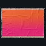 Neon Oranje en Neon Pink Ombre Shade Kleur Vervage Deken<br><div class="desc">Neon Oranje en Neon Pink Ombre Shade Kleur Vervagen. Fantasieslijpen van de warme roze blauwe plek in het neonsinaasappel lijken op een geschilderde zonsondergang neon, oranje, warm, roze, ombre, shade, color, fade, trend, bright, fluorescent, highlighter, school, kinder, plezier, dorm, decor, tint, heldere neonroze, helder roze, neon oranje, neonroze, roze neon,...</div>