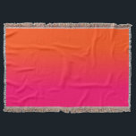 Neon Oranje en Neon Pink Ombre Shade Kleur Vervage Deken<br><div class="desc">Neon Oranje en Neon Pink Ombre Shade Kleur Vervagen. Fantasieslijpen van de warme roze blauwe plek in het neonsinaasappel lijken op een geschilderde zonsondergang neon, oranje, warm, roze, ombre, shade, color, fade, trend, bright, fluorescent, highlighter, school, kinder, plezier, dorm, decor, tint, heldere neonroze, helder roze, neon oranje, neonroze, roze neon,...</div>