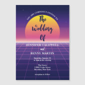 Neon Paars Retro 80s Synthwave Sunset Wedding Magnetische Uitnodiging (Voorkant)