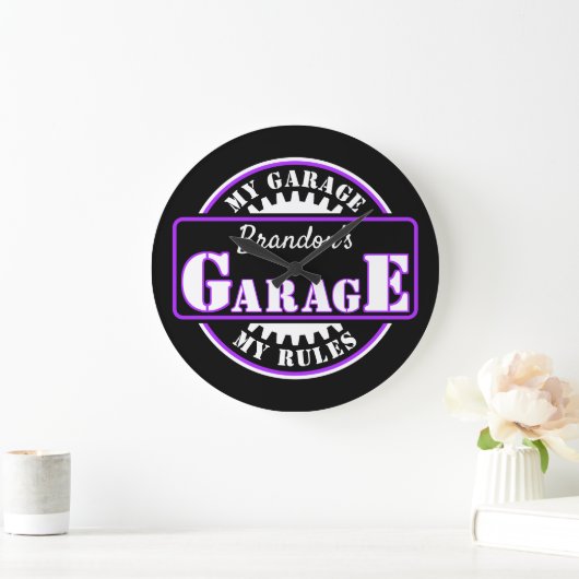 Neon Paars Witte Garage Tekst op zwarte klok (Huis)