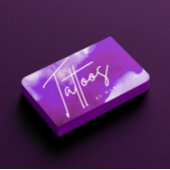 Neon & Paarse Rook Tattoo Artiest Visitekaartje