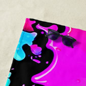 Neon Paint Drips Design Strandlaken (In situ)