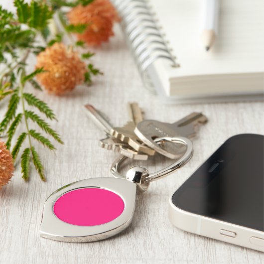 Neon Pink Custom Metal Sleutelhanger – Bulk & Pers (Zijkant)